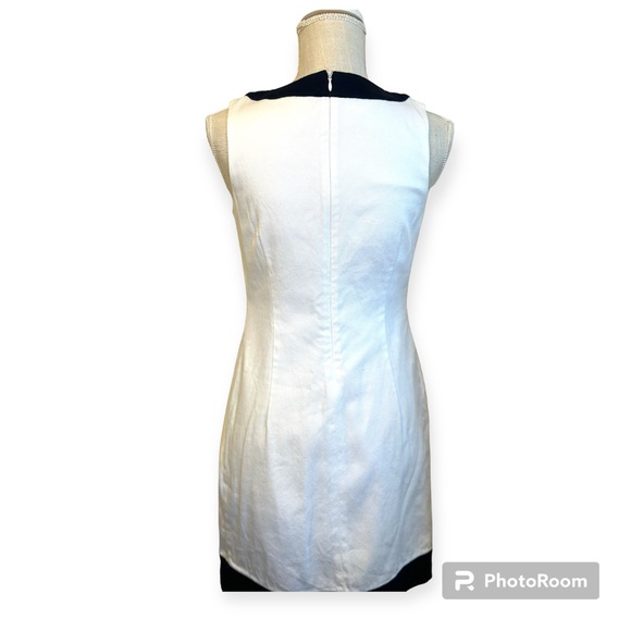 Vineyard Vines‎ size 4 white mini sheath lined with navy trim dress - Picture 2 of 13